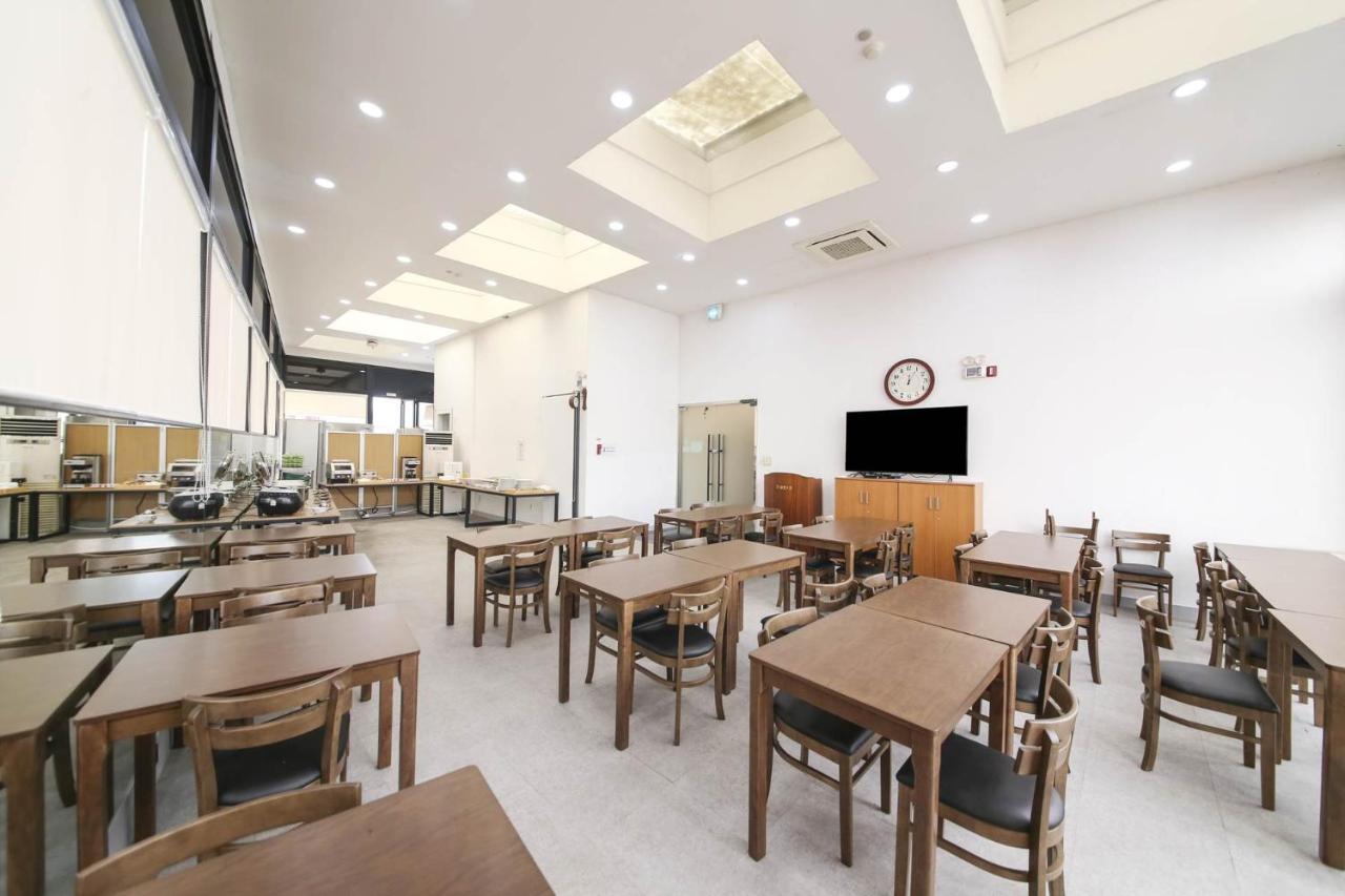 Benikea Hotel Cheonan Exterior photo